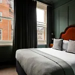 Crown Hotel