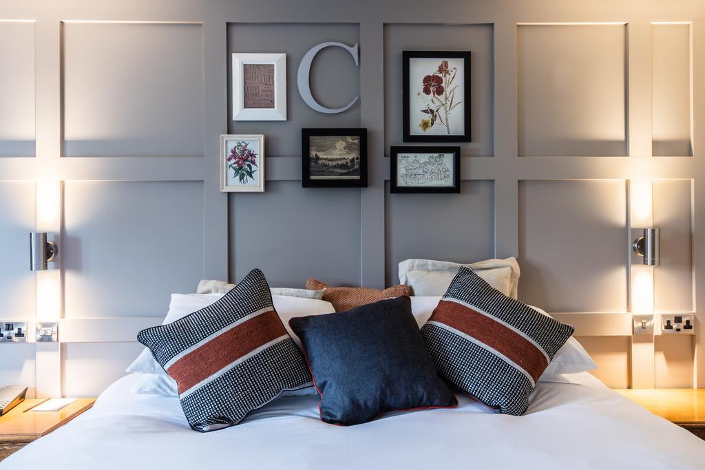 Crown 3* Chertsey